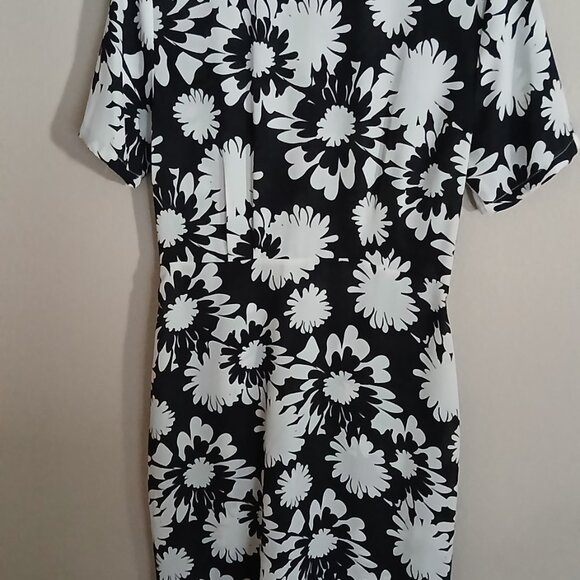 Nicole Miller Dress - Picture 5 of 11